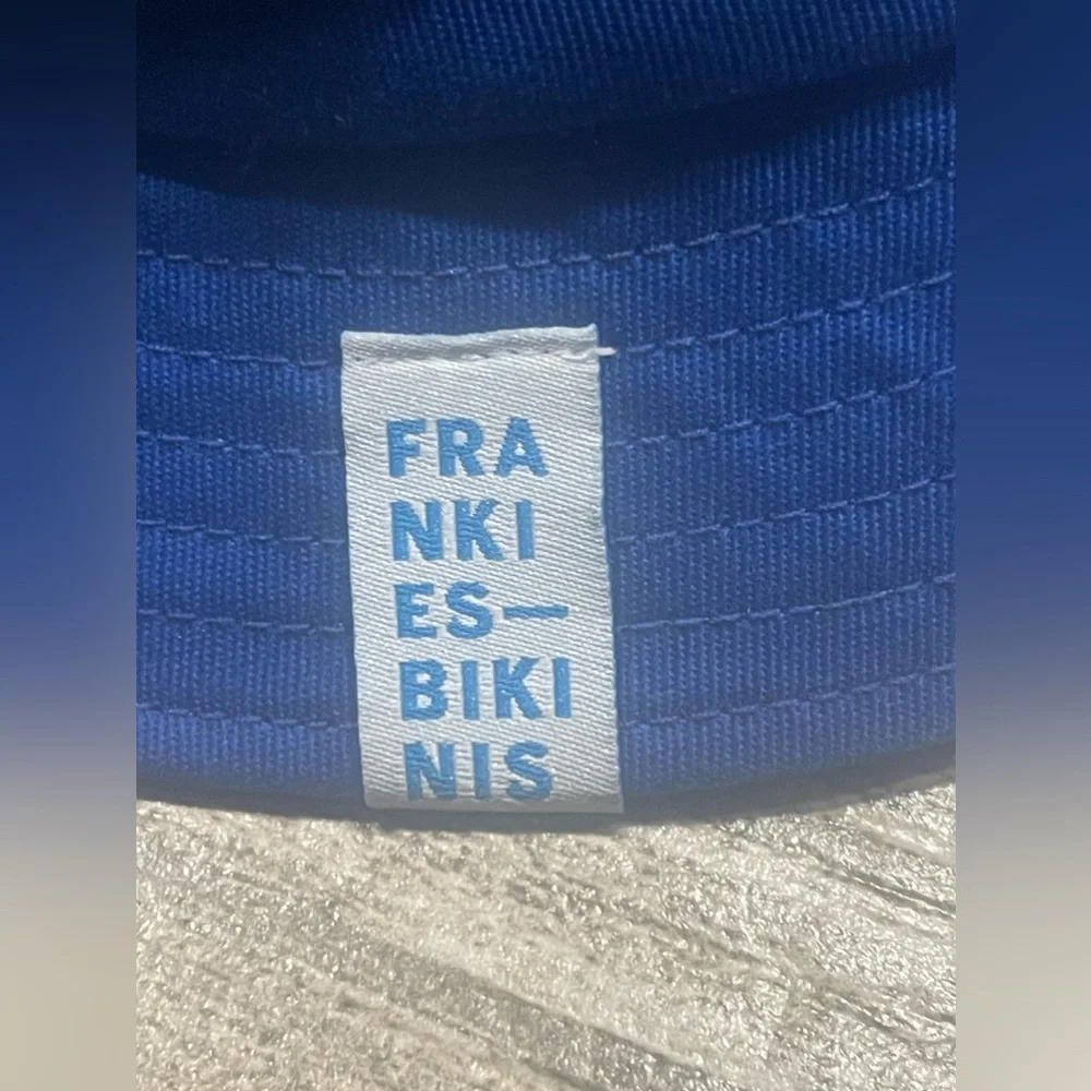 💙Frankies Bikinis Women Casual/Summer Bucket Hat Sz Medium Blue💙 - Picture 7 of 7